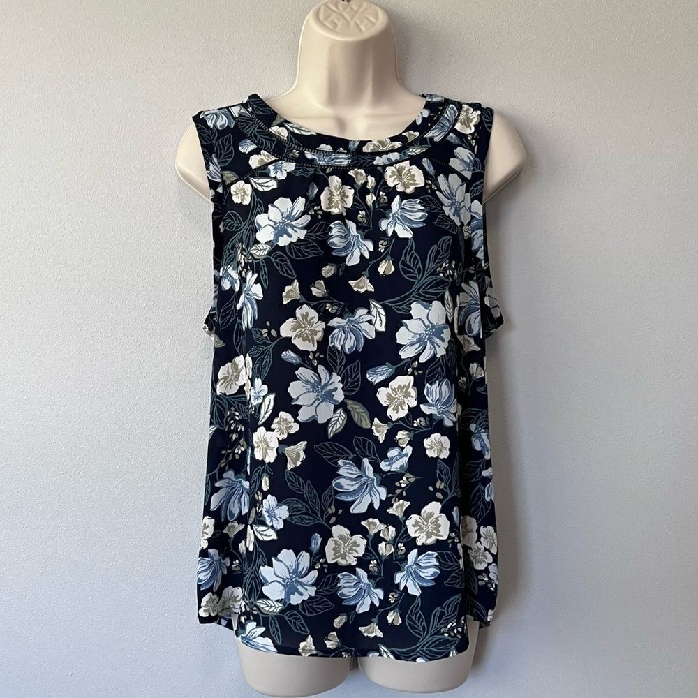 Floral Sleeveless Blouse - Navy and White